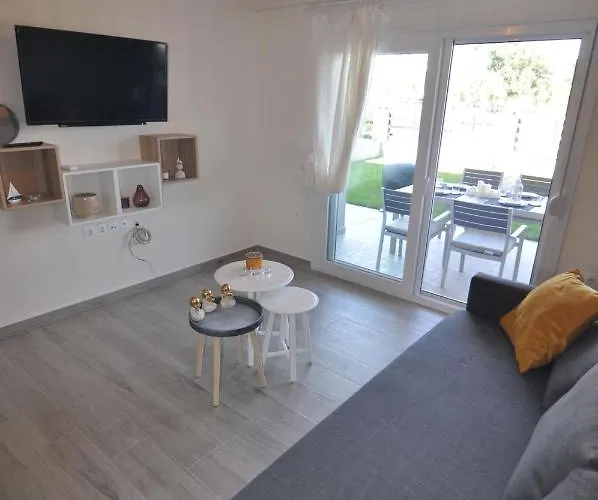 Apartmán Zennova #24, Flow Family *